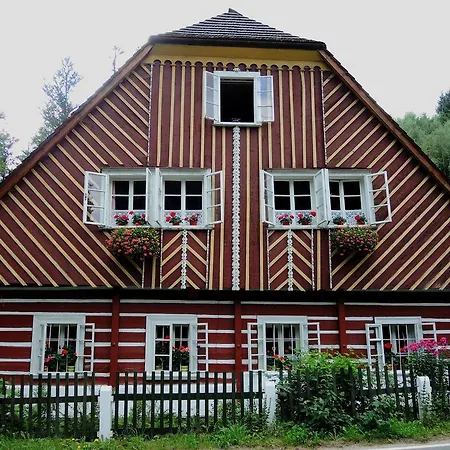 Mlyn U Skaly Deštné v Orlických horách